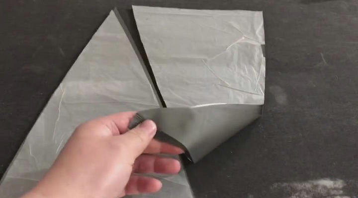 小多层布料气动振动刀裁剪