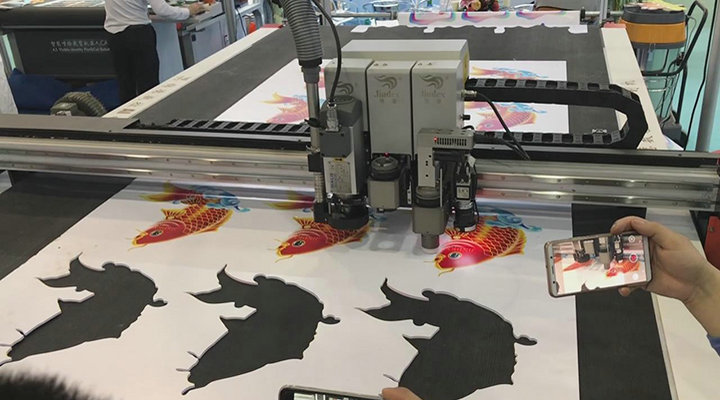 高密度PVC振动刀异形裁剪