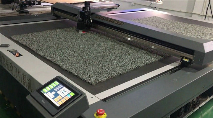 丝圏脚垫振动刀调整裁剪